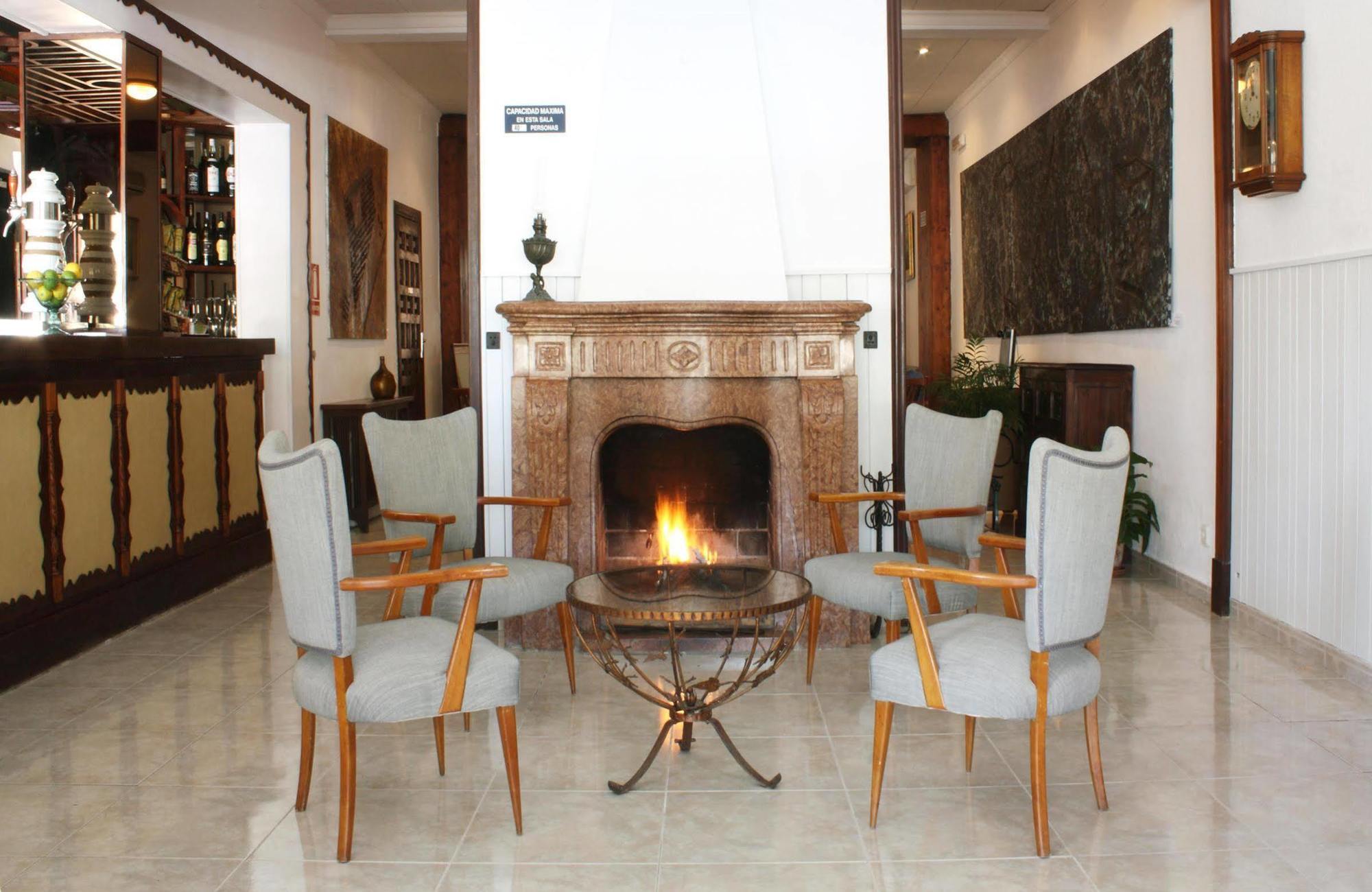 Hotel Brismar Puerto de Andratx Buitenkant foto